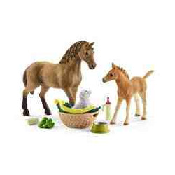 SET CUIDADO DE CRIAS(Horse Club Sarah)  Schleich